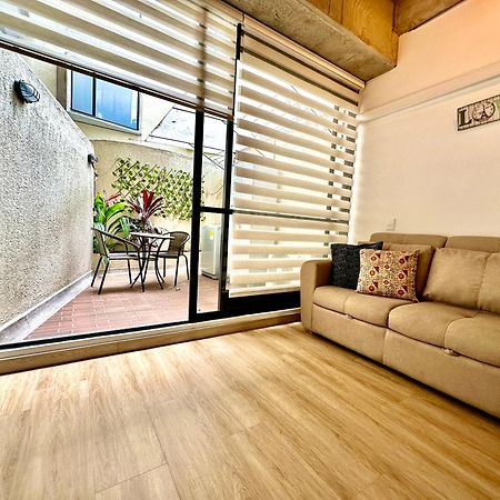 Prime Laureles Location With Air Conditioning Medellín Buitenkant foto